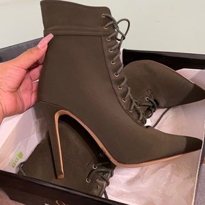 Lace up heel boots
